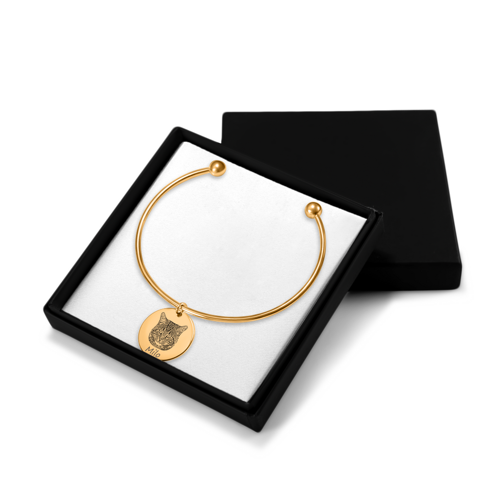 Custom Cat Portrait Coin Bangle